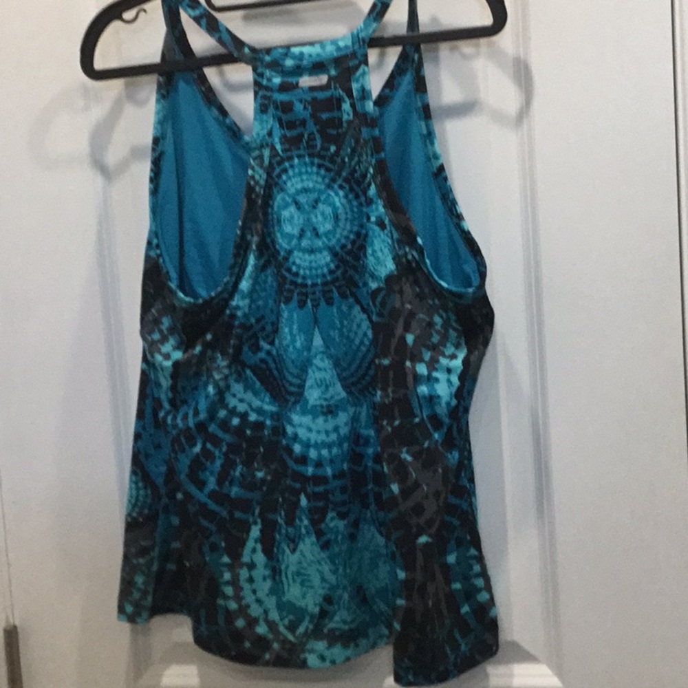 Aqua Blue Danskin Now Yoga top. Size 2XG (20) - Picture 3 of 3